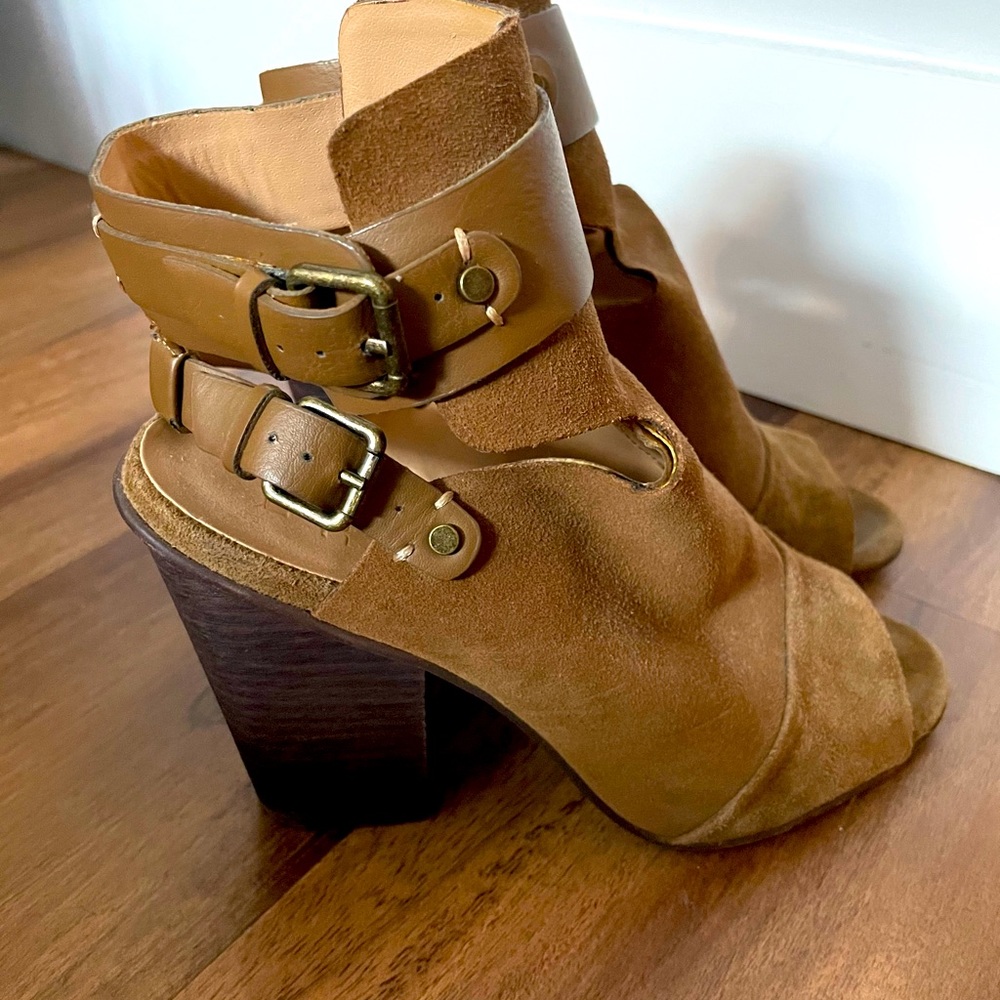 Heeled Joe’s Brown Suede Booties